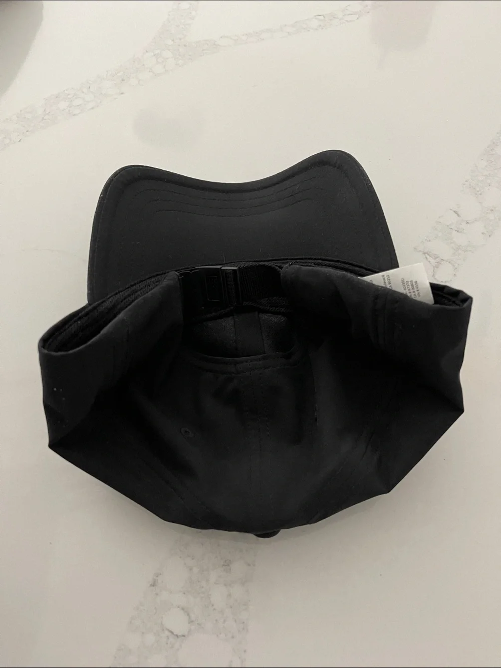 ALO Black Cap with Silvery/White Logo - Picture 2 of 3
